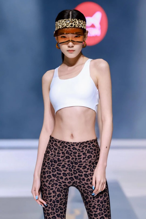 内衣行业至高荣誉大奖——金肚兜奖颁奖典礼盛大举行