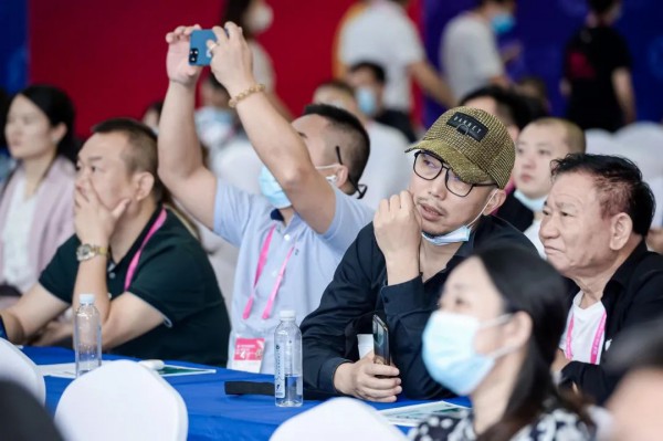 2021中国内衣峰会【数智增长•品效先机】主论坛成功举办