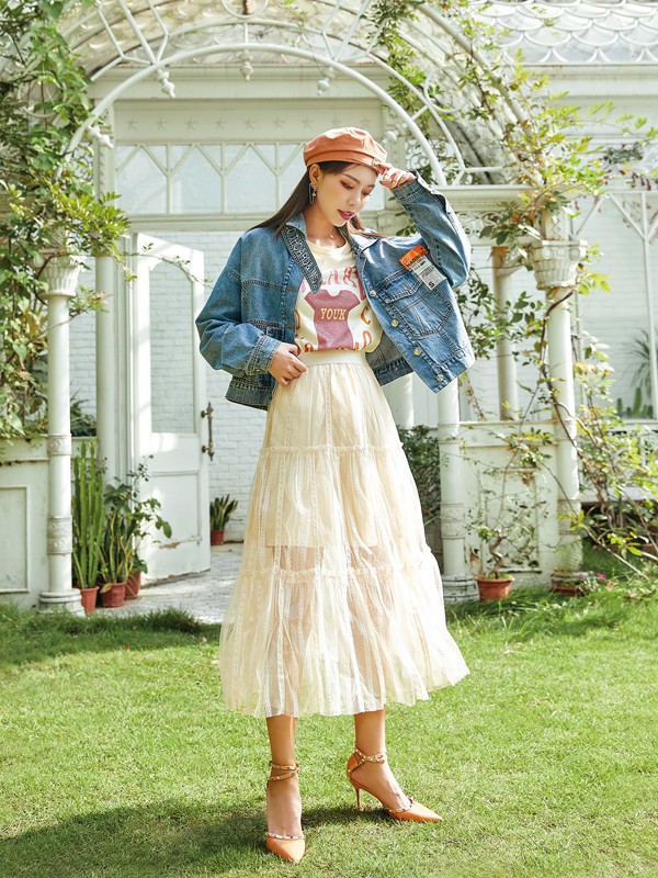 半身纱裙怎么搭配和选择呢?深色好还是浅色好呢