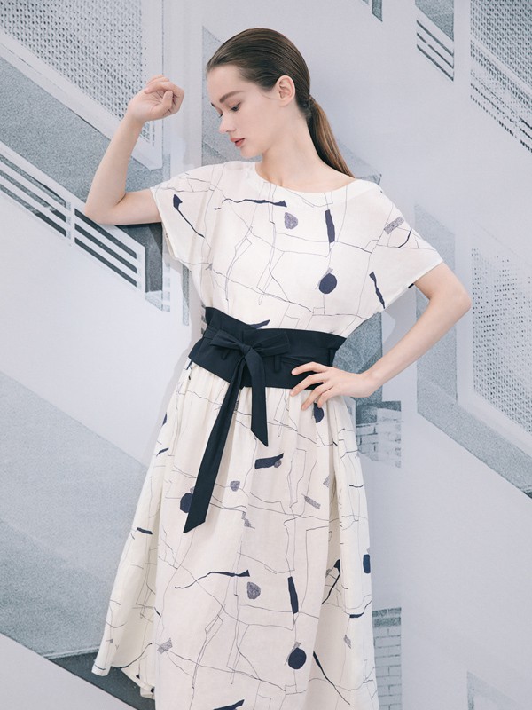 女性如何定义美丽?优雅永不褪色!