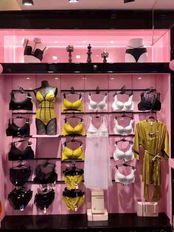 恭贺:布迪设计永州步步高,河南世贸展厅新店开业!预祝生意兴隆!