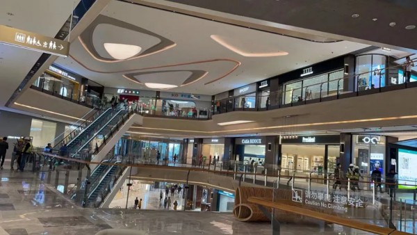 TITI新店开业 品牌形象升级入驻L2层