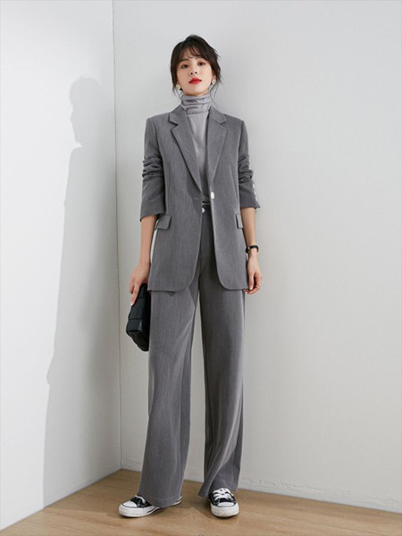 开女装加盟店前需要做什么?莎融女装具有什么优势?