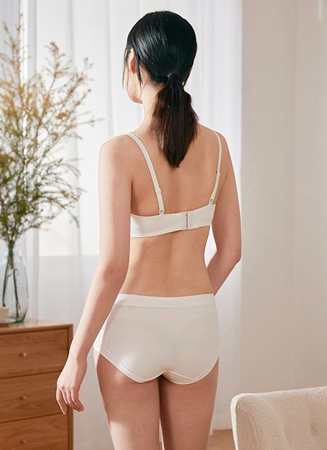 遐HSIA内衣品牌:新夏温柔 · 哺乳文胸