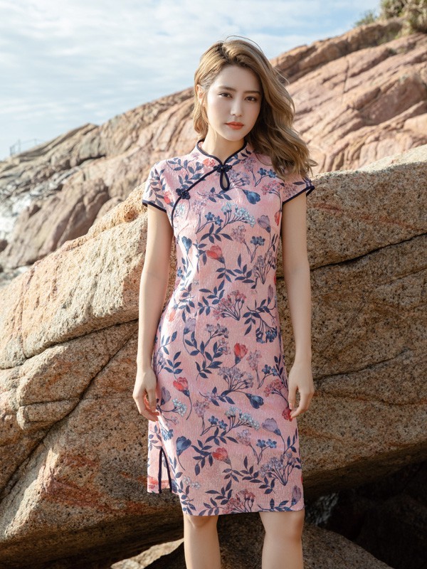 女装加盟好做吗?选择什么样的女装更赚钱