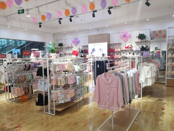 闺秘内衣新店,一位妈妈的努力过程和结果