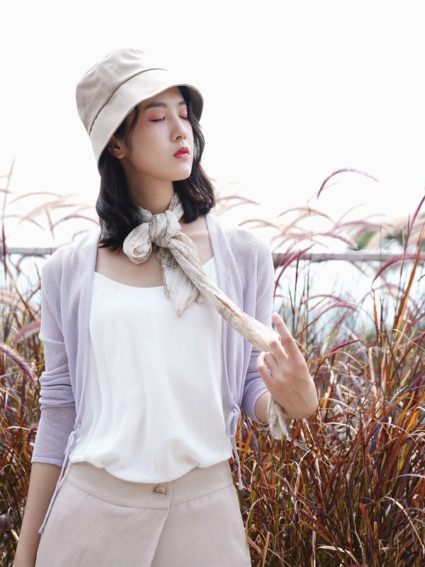 发掘生活中潜在的惊喜 底色女装更具魅力