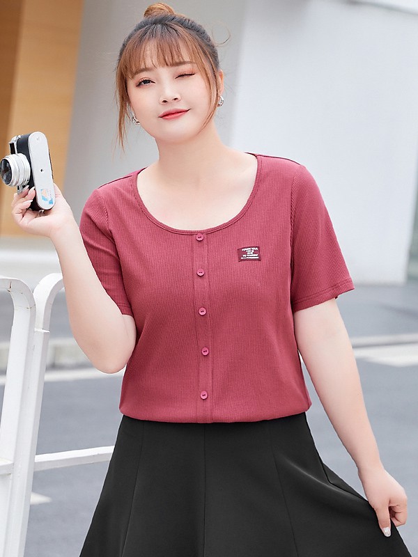 胖美眉要入手的红色T恤 慕姗诗怡女装大方得体