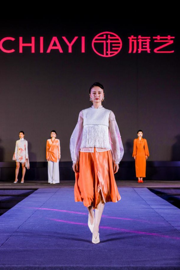 苏州最江南丝绸服饰设计大赛复赛昨晚开幕