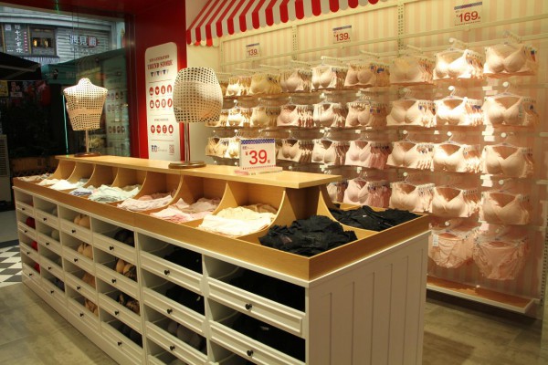 女士内衣加盟店经营技巧有哪些