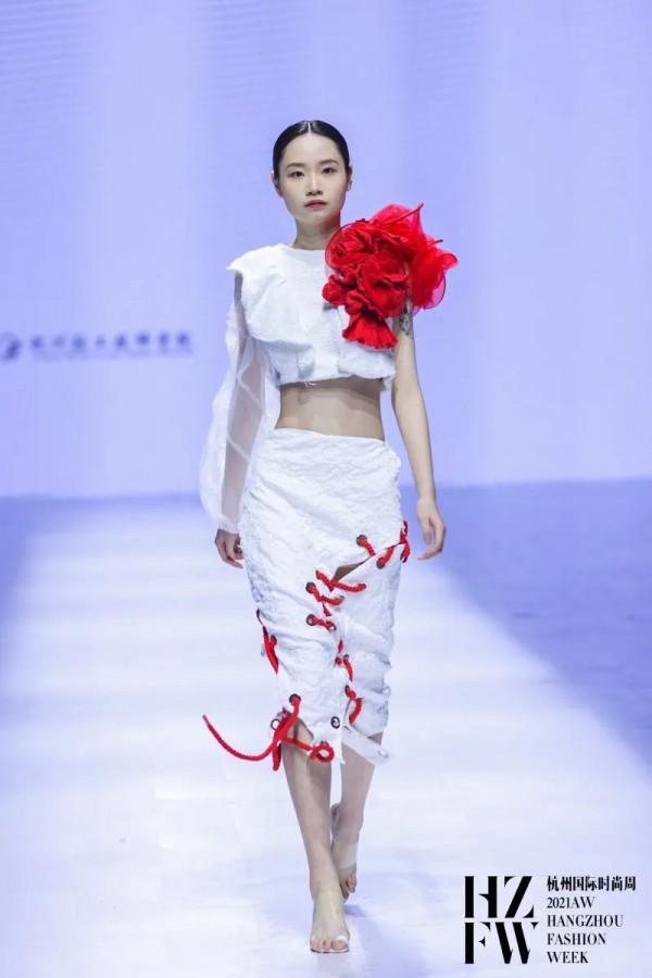 2021衍—杭州轻工技师学院2021年毕业设计展示