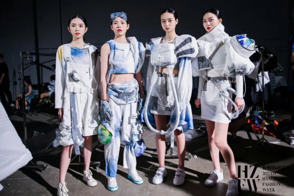 2021衍—杭州轻工技师学院2021年毕业设计展示