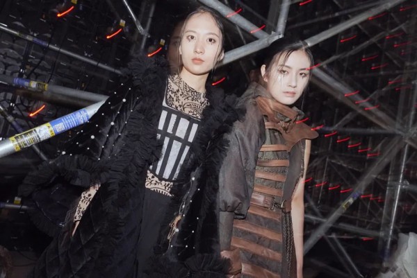 “重启.再生”浙江科技学院艺术设计与服装学院2021届服装与服饰设计毕业作品发布会