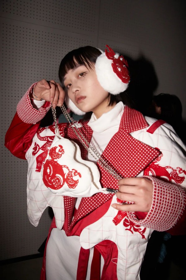 “重启.再生”浙江科技学院艺术设计与服装学院2021届服装与服饰设计毕业作品发布会