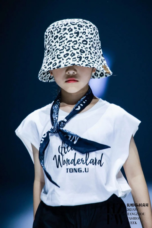 星空下的行走——WQKEKE X ️CZ KIDS联合秀