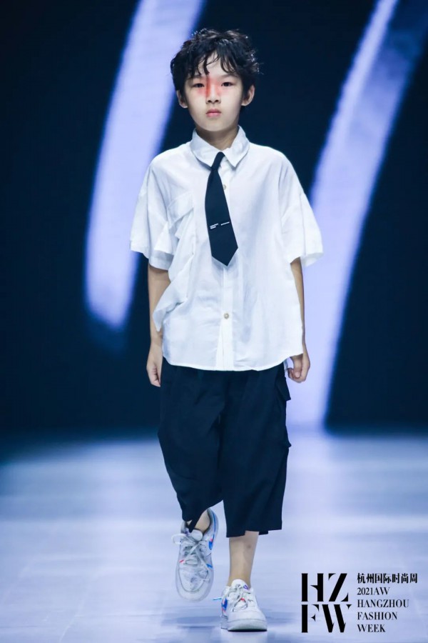 星空下的行走——WQKEKE X ️CZ KIDS联合秀