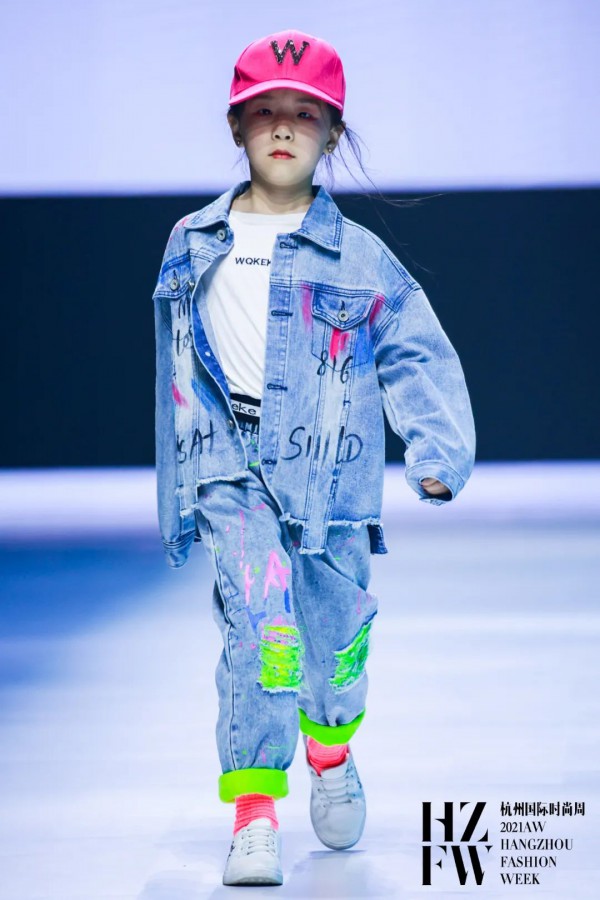 星空下的行走——WQKEKE X ️CZ KIDS联合秀