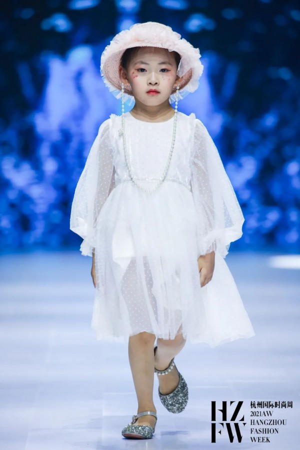 星空下的行走——WQKEKE X ️CZ KIDS联合秀