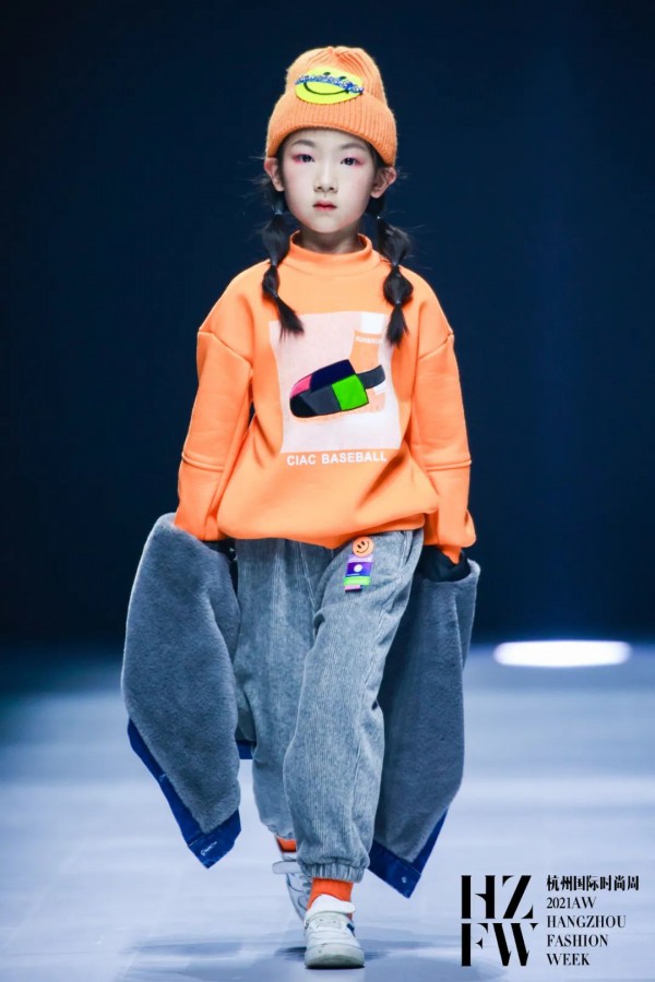 星空下的行走——WQKEKE X ️CZ KIDS联合秀