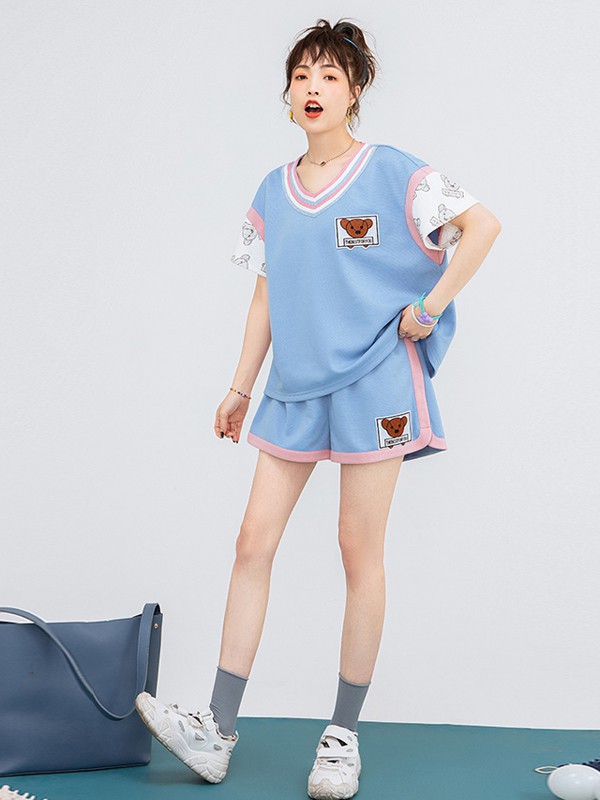 青春活力的夏季穿搭 打造靓丽美少女