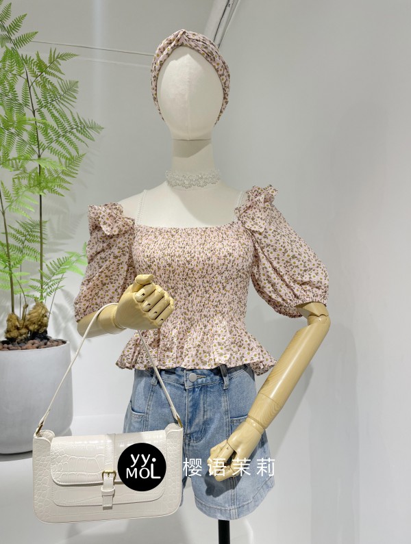 YYMOLI樱语茉莉 挡不住的泡泡袖 挡不住的甜