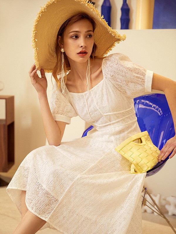 什么连衣裙更好看 更适合炎热的夏天