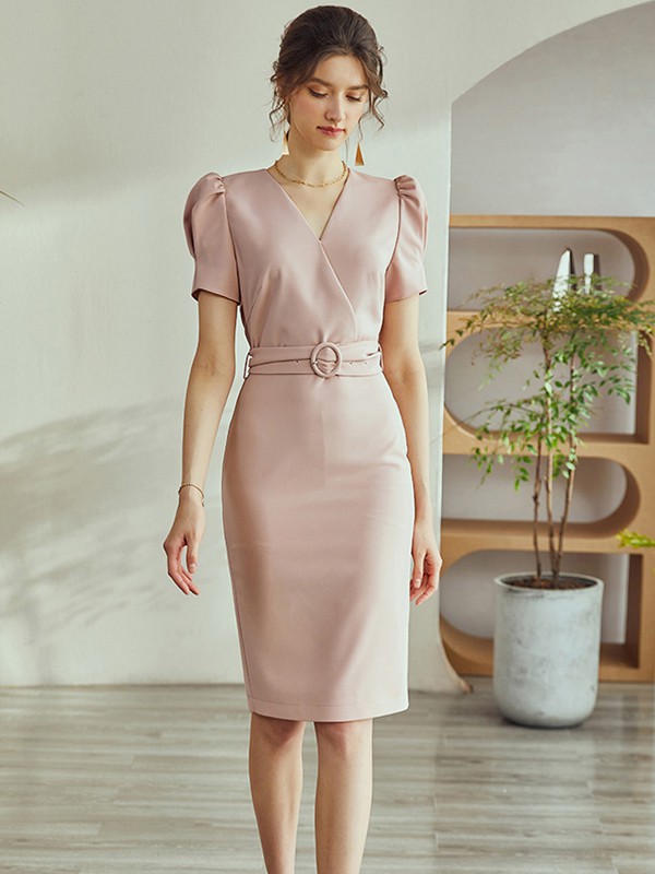 打造精致名媛 这件连衣裙你值得拥有