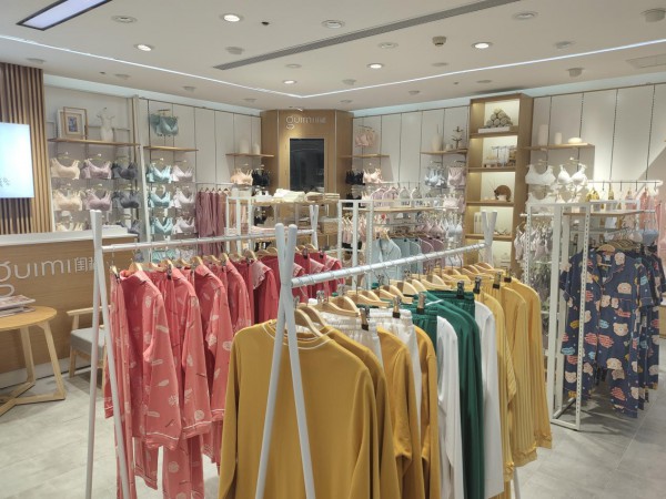 内衣店创业,闺秘让你赚着钱也能实现梦想“不躺平”