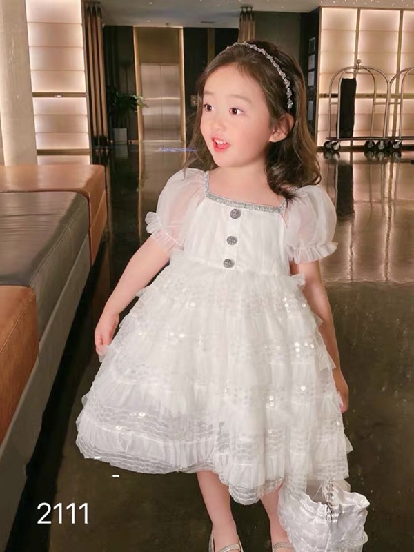 有什么漂亮的裙子更适合小孩子在夏天穿