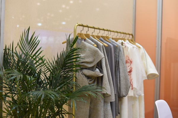 专访新旗艺创始人黄秋停:奇幻旅程中探寻新东方韵味