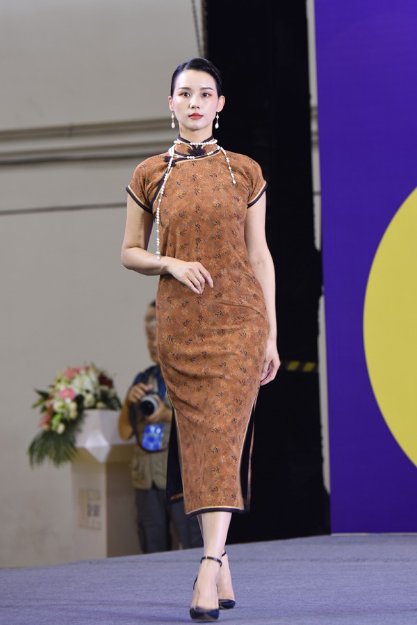 专访红馆旗袍创始人邓丽元:以旗袍之名再续名媛传奇