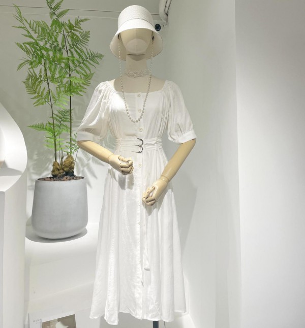 想开一家女装加盟店,选择闻讯可行吗?