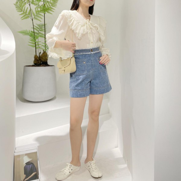 想开一家女装加盟店,选择闻讯可行吗?