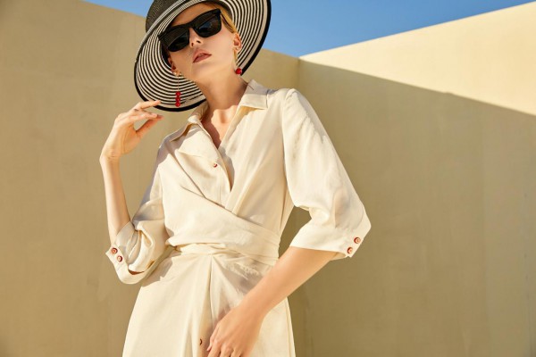 创业开店什么比较适合新手 闻讯女装不要太可!