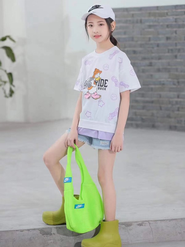 夏天小朋友穿什么比较舒服 这件T恤值得入手