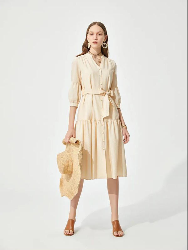 夏天穿什么更加清爽舒适 这件裙子你入手了吗