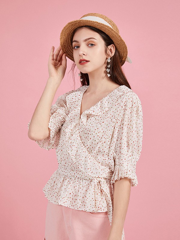 音菲梵为你演绎甜美风 甜美女孩怎么搭配