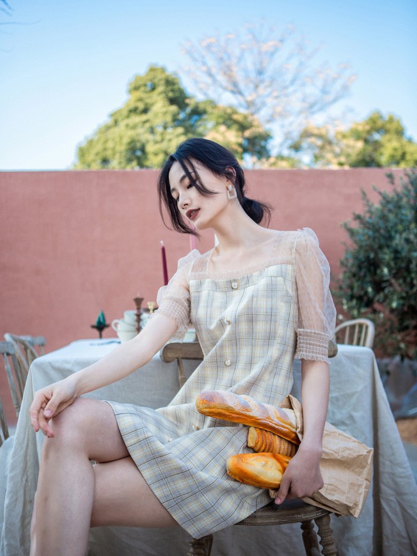 连衣裙怎么挑选 格子元素的连衣裙哪款更好看