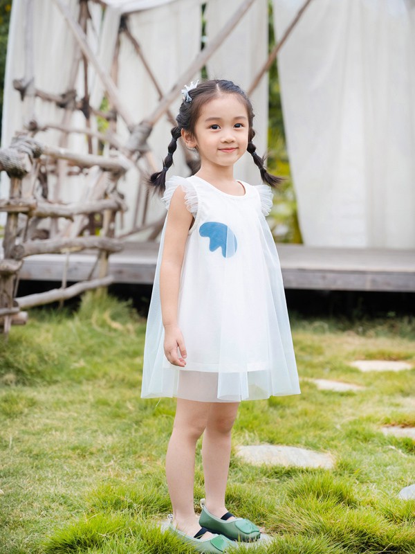 夏日萌娃女孩搭配 适合小女孩的搭配