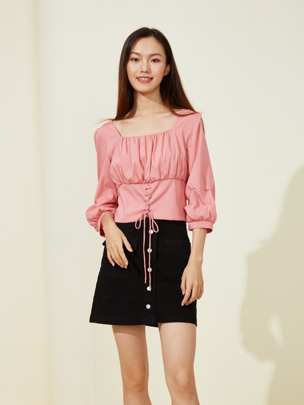 夏日穿搭显高指南 怎么搭配才能更显高呢