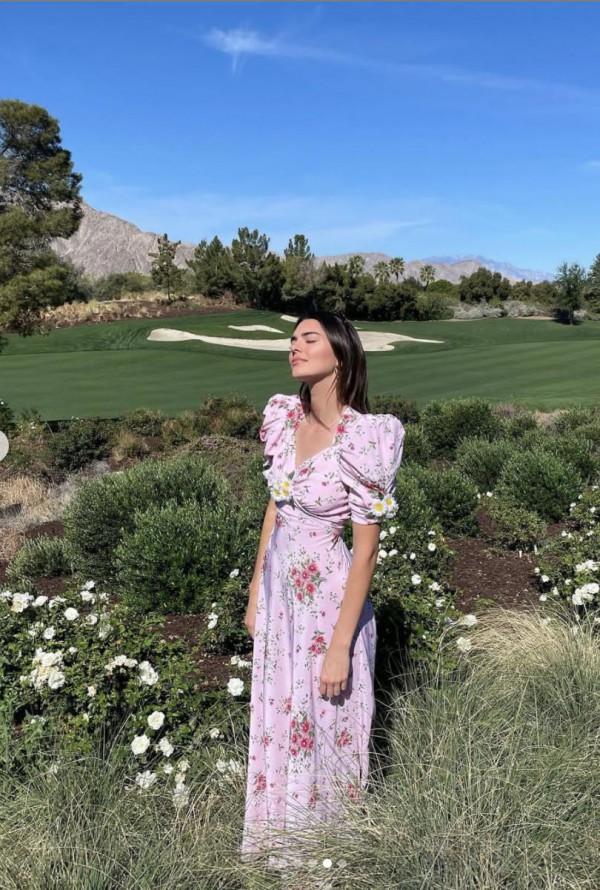 炽热夏日甜美公主装 闻讯女装