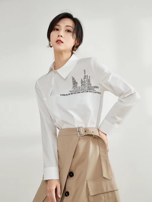 简约个性的白衬衫值得入手 帮你打造精致职场穿搭