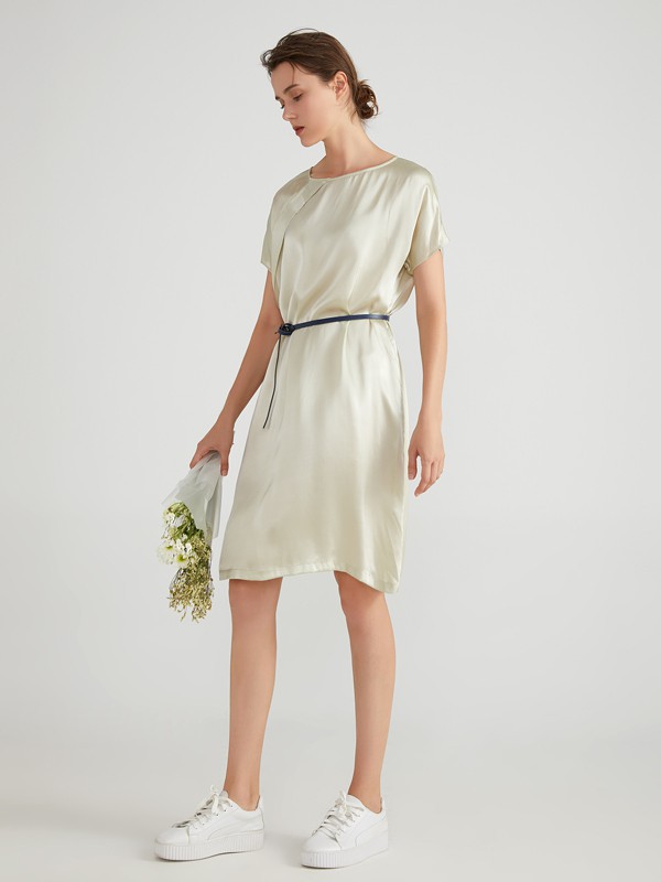 什么样的穿搭更休闲舒适