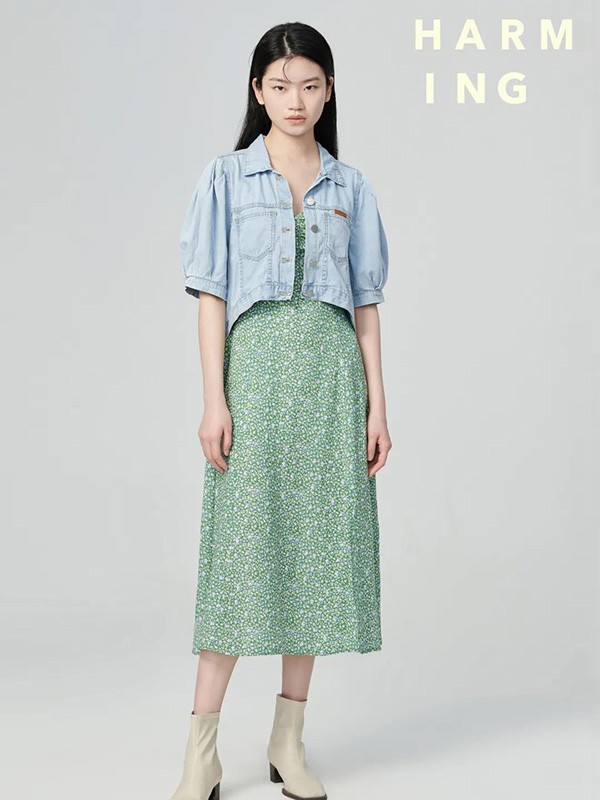 绿色碎花系列怎么挑选 什么样的连衣裙更清爽