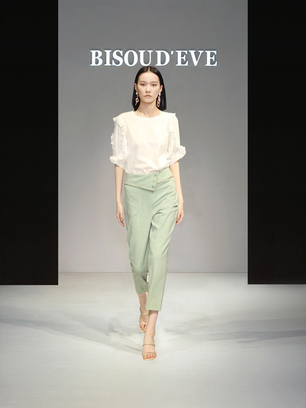 开女装加盟店赚钱吗 碧淑黛芙女装怎么样