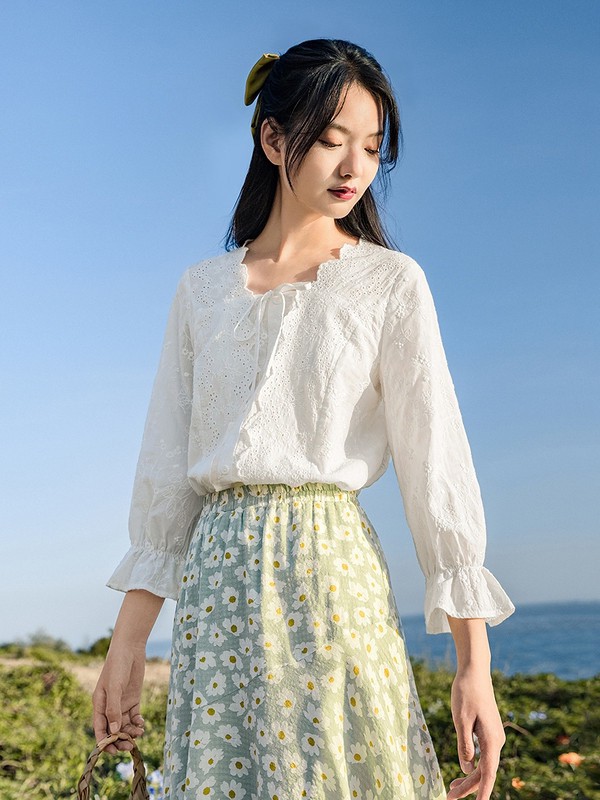 夏天穿什么颜色的衣服显白 黑黄皮适合穿什么颜色的衣服