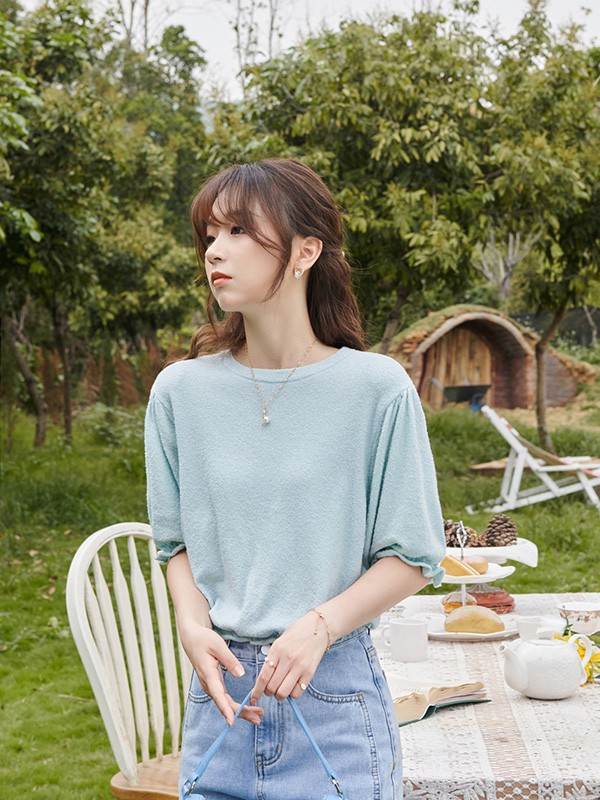 什么上衣适合搭配蓝色下装 桔色&蓝色哪款更好看