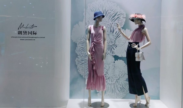 热烈庆祝杭州国大城市广场M.HITI锡瑅集合店盛大开业!预祝每日大卖!