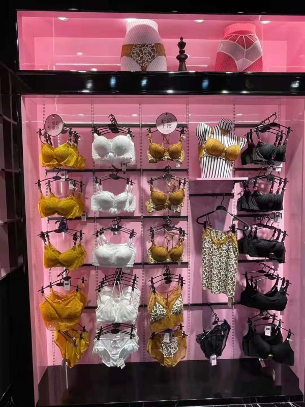 热烈祝贺布迪设计四店齐开!祝七月开业大吉,生意兴隆!