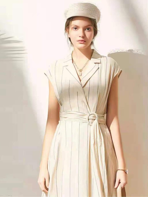 杏色&米色适合职场穿吗?职场上穿什么颜色不会那么单调?